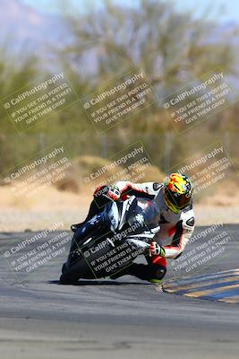 media/Mar-12-2022-SoCal Trackdays (Sat) [[152081554b]]/Turn 2 (1145am)/